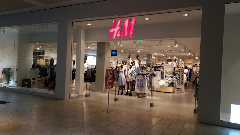 Polaris Fashion Place