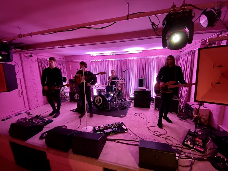 YES (The Pink Room)