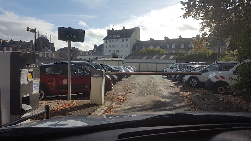 Parking Poulain-Corbion